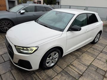 30TFSI LANE AUT.KLIMA CARPLAY