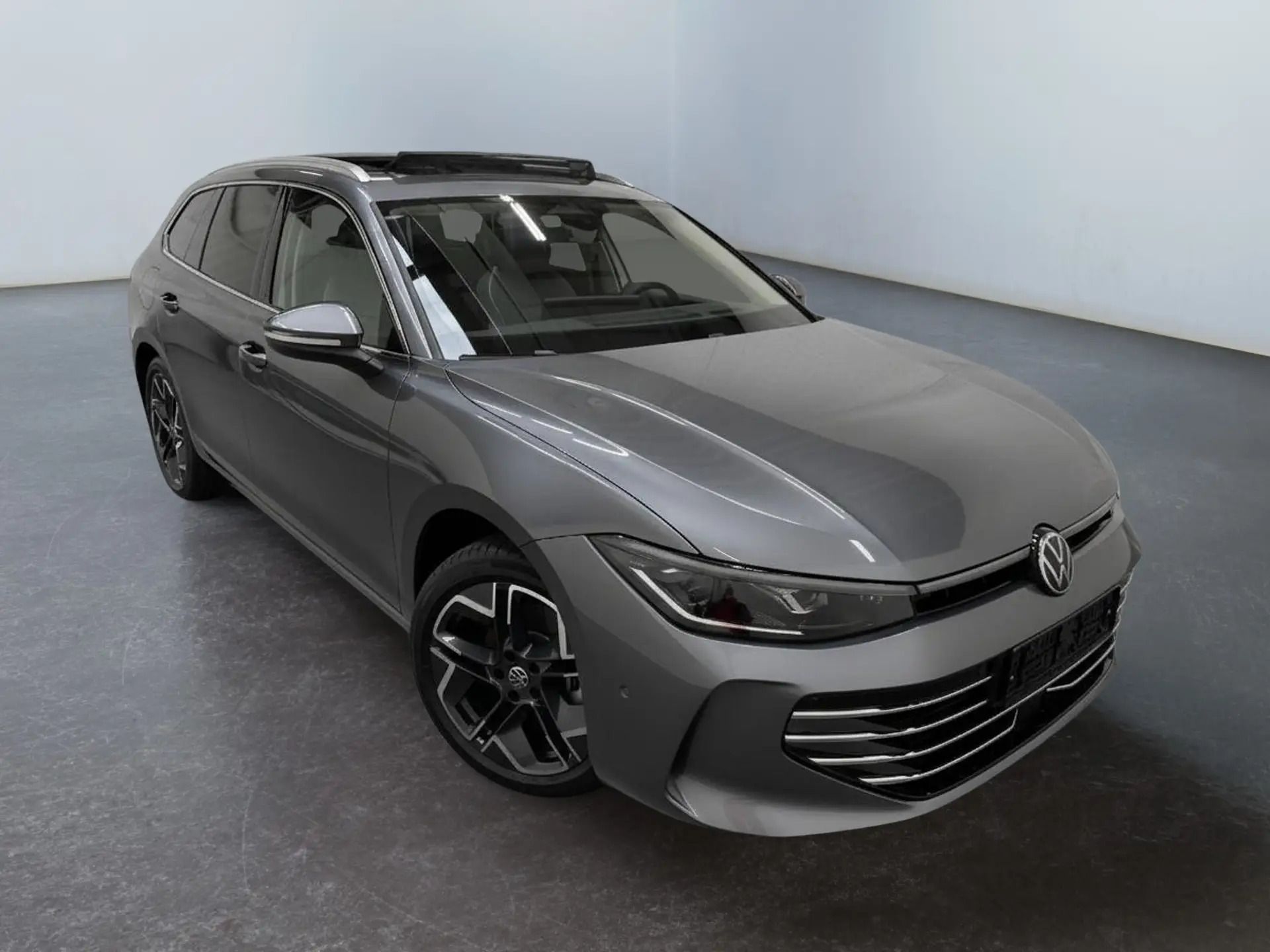 Volkswagen Passat Variant, 2.0TSI 265k R-LinePano4x4 2026