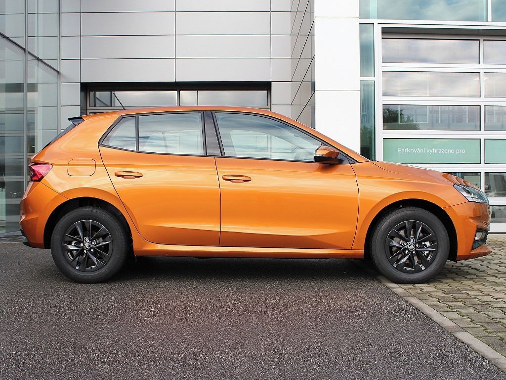 Škoda Fabia, 130 let, komise 372716 - fotka 3