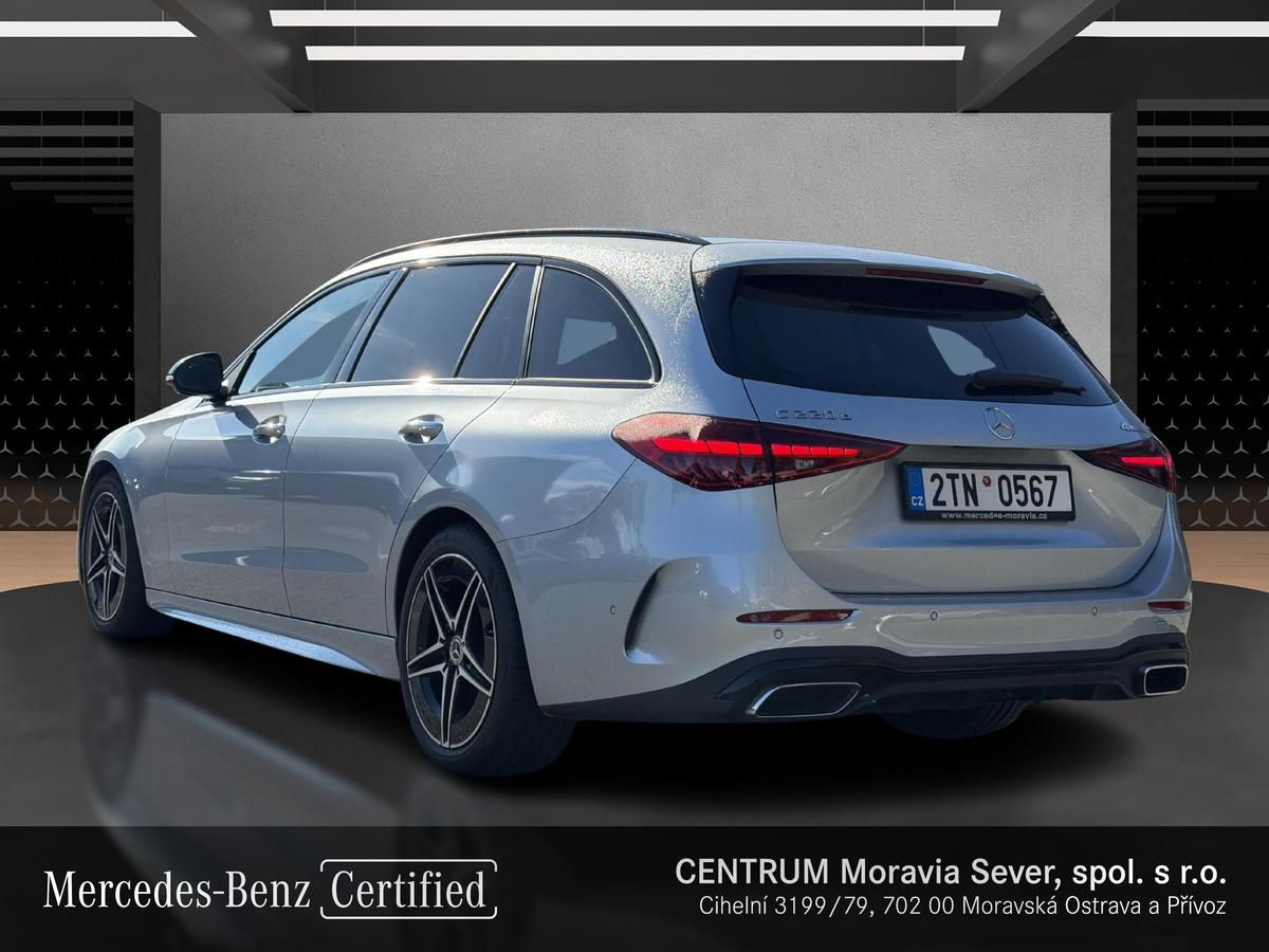 Mercedes-Benz Třídy C, 220d 4M Kombi - fotka 3