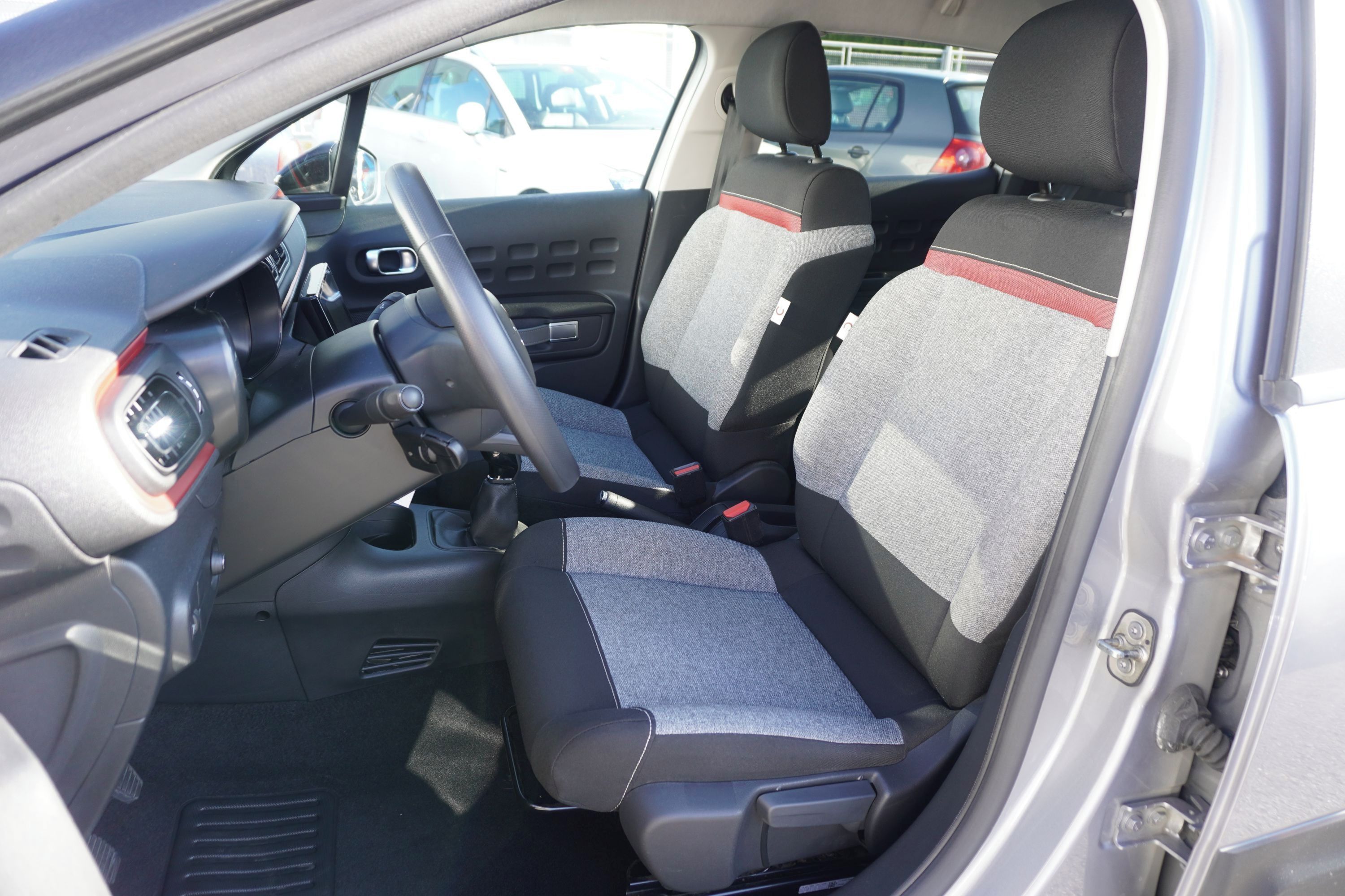Citroën C3, 1,2PT 83 C-Séries - fotka 6