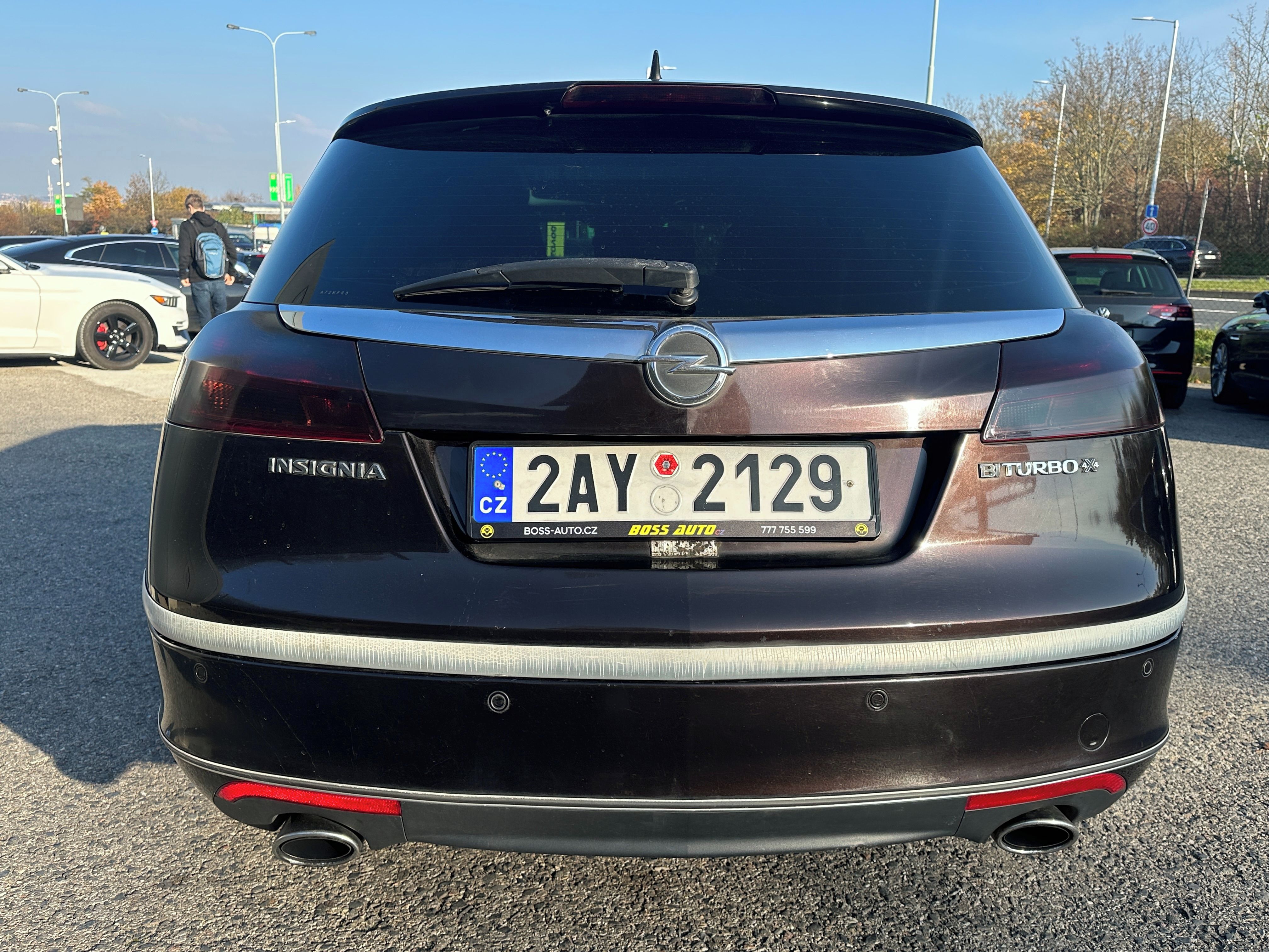 Opel Insignia, Opel Insignia Sports Tourer - fotka 5