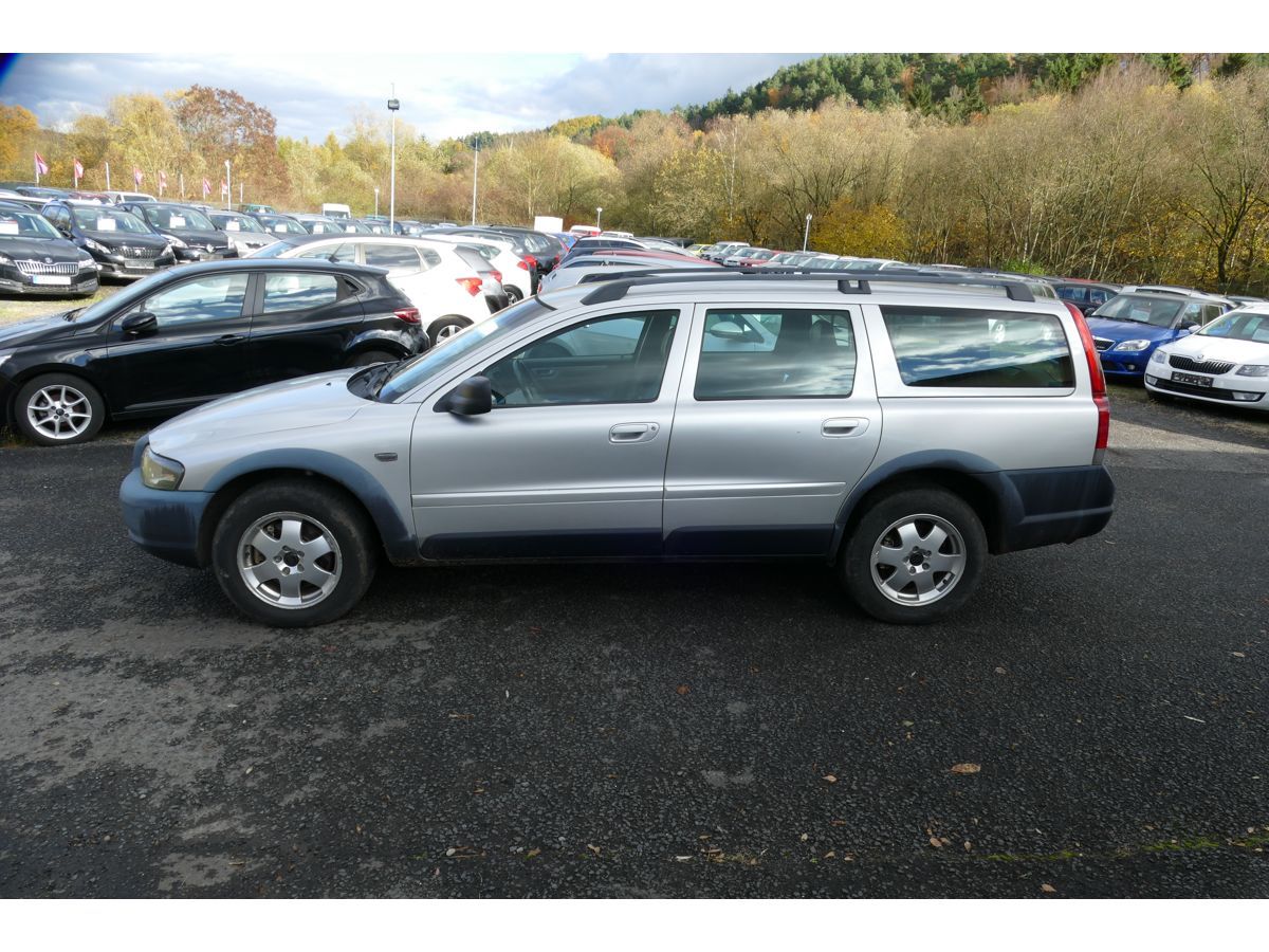 Volvo XC70, 2,4 120KW 4X4 AUTOMAT - fotka 4