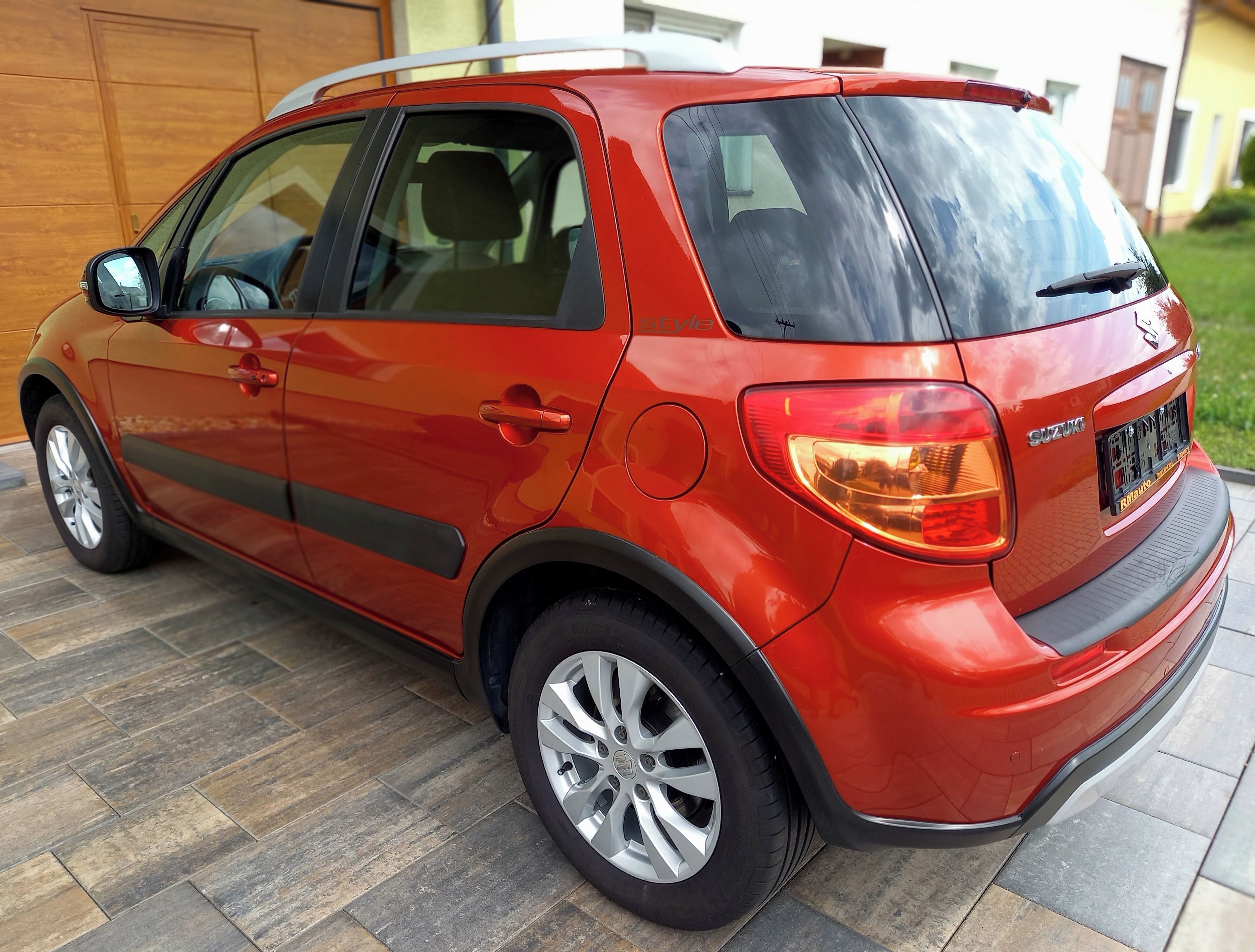 Suzuki SX4, Suzuki SX4, 1.6,88kw, STYLE - fotka 6