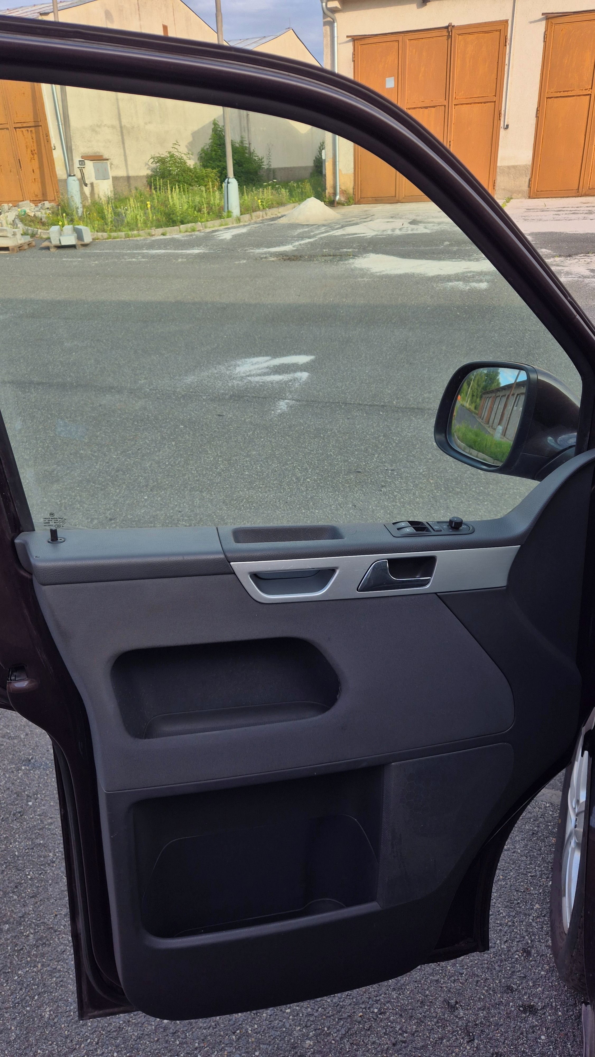 Volkswagen Multivan, 2.0 TDI 132 kW bez koroze DSG - fotka 5
