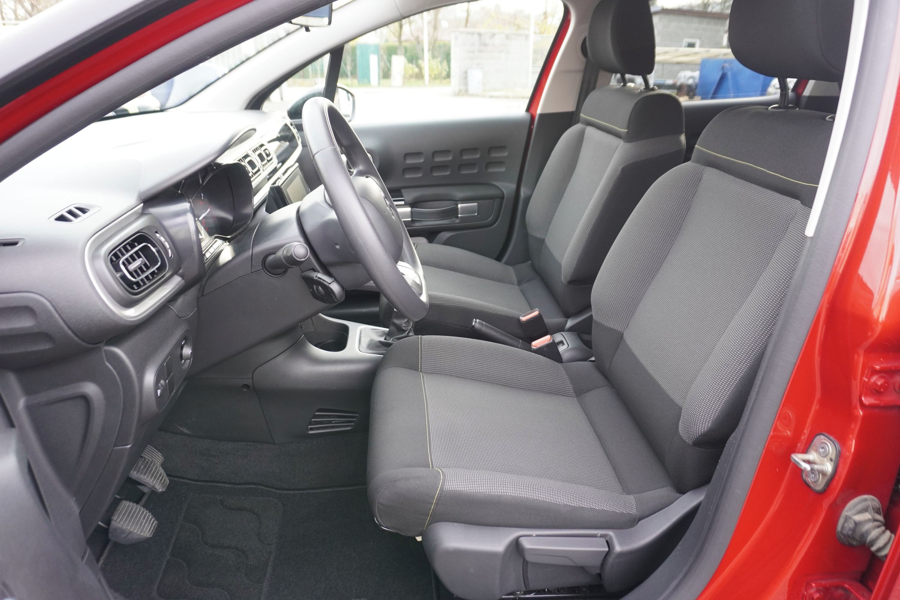Citroën C3, MAX 1,2PT 110 MAN6 - fotka 6