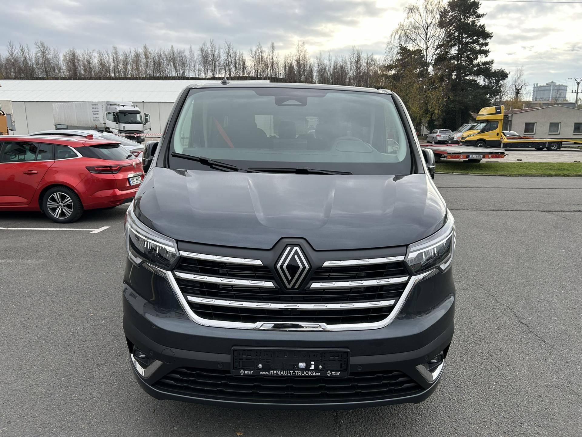 Renault Trafic, COMBI L2H1 170k AT9 RED 8 MÍST - fotka 5