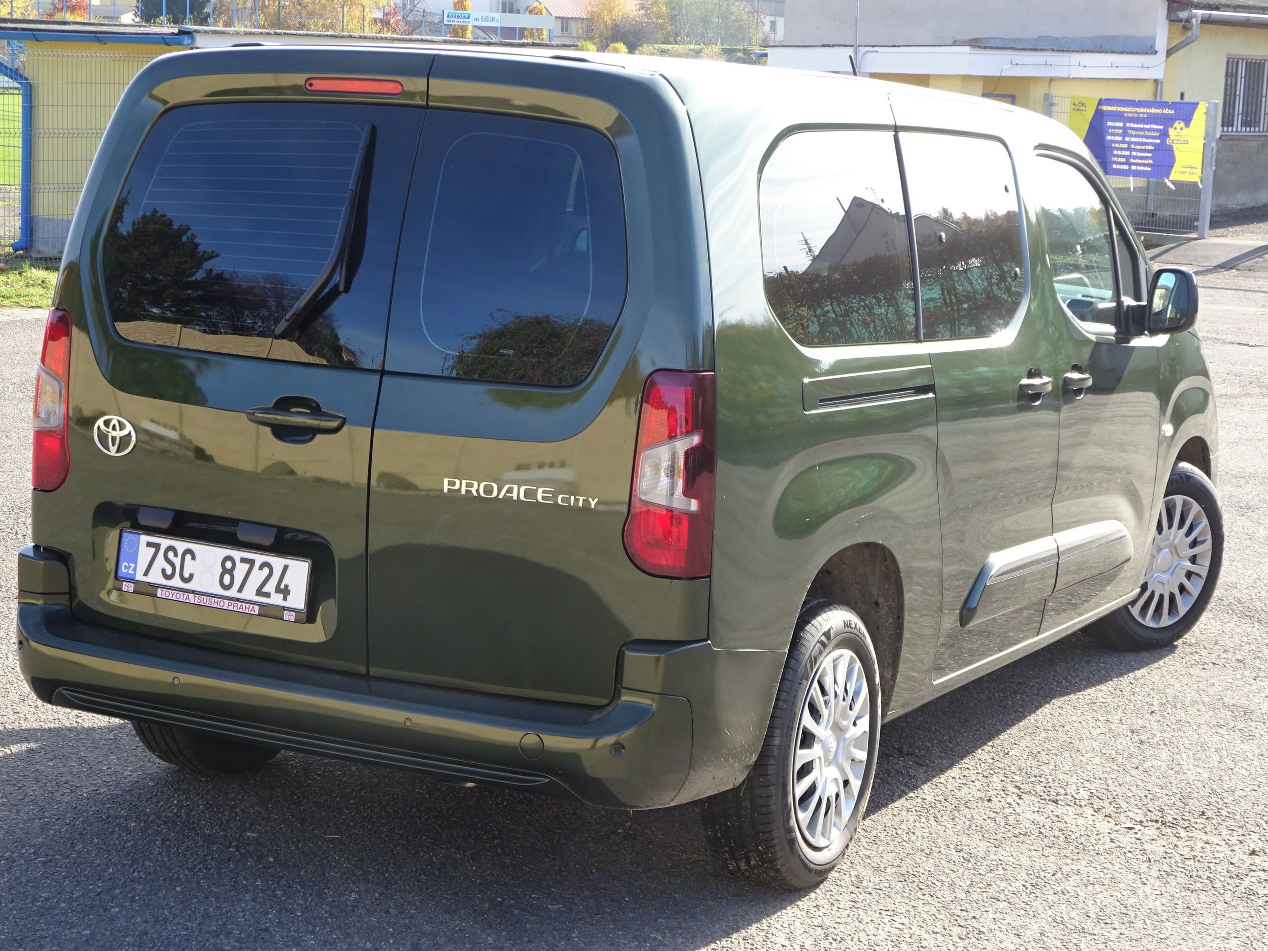 Toyota Proace City Verso, 1.5 D Long AUTOMAT 7.Míst - fotka 4