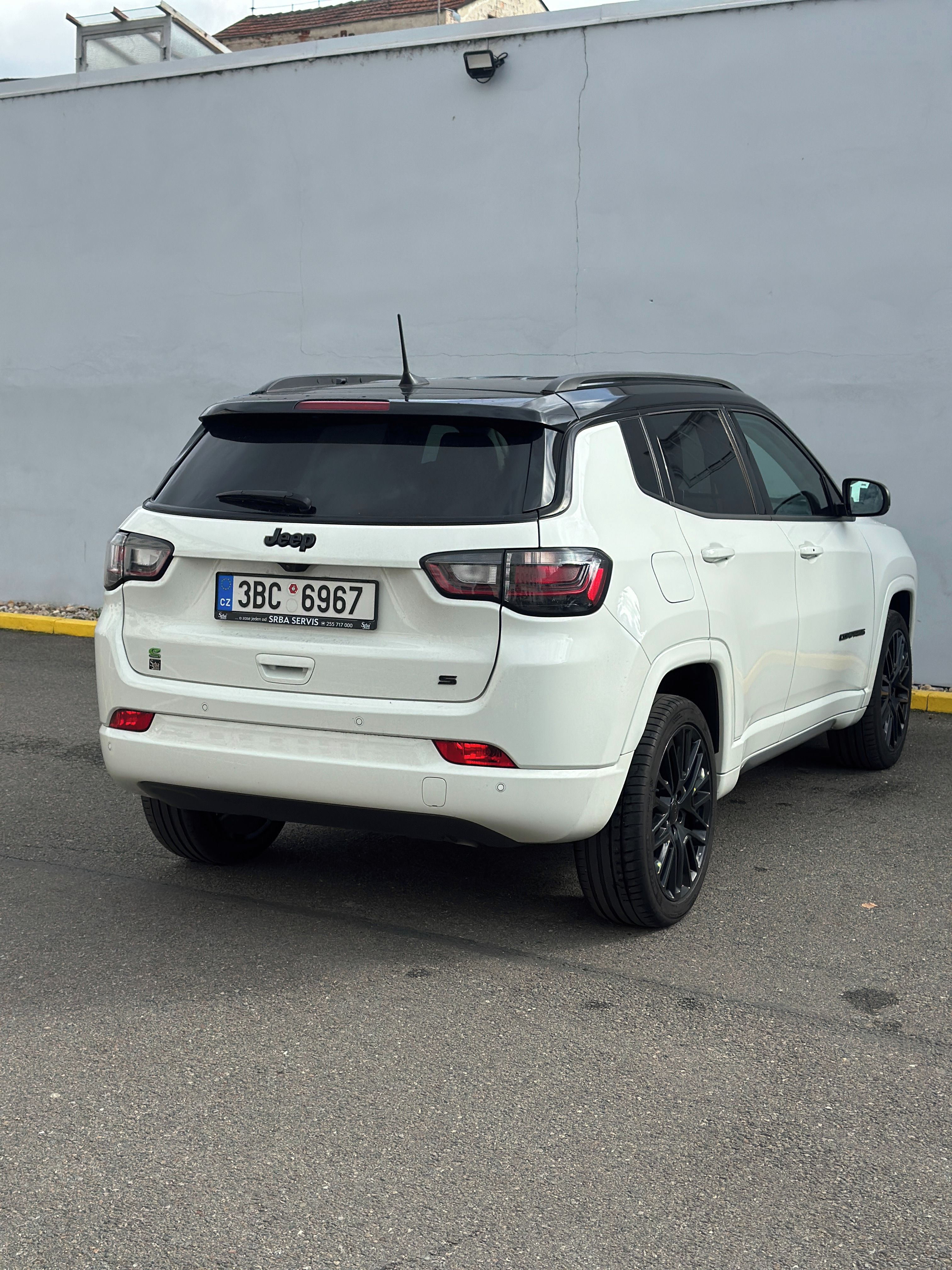 Jeep Compass, 1.5 / 96 kW - fotka 6
