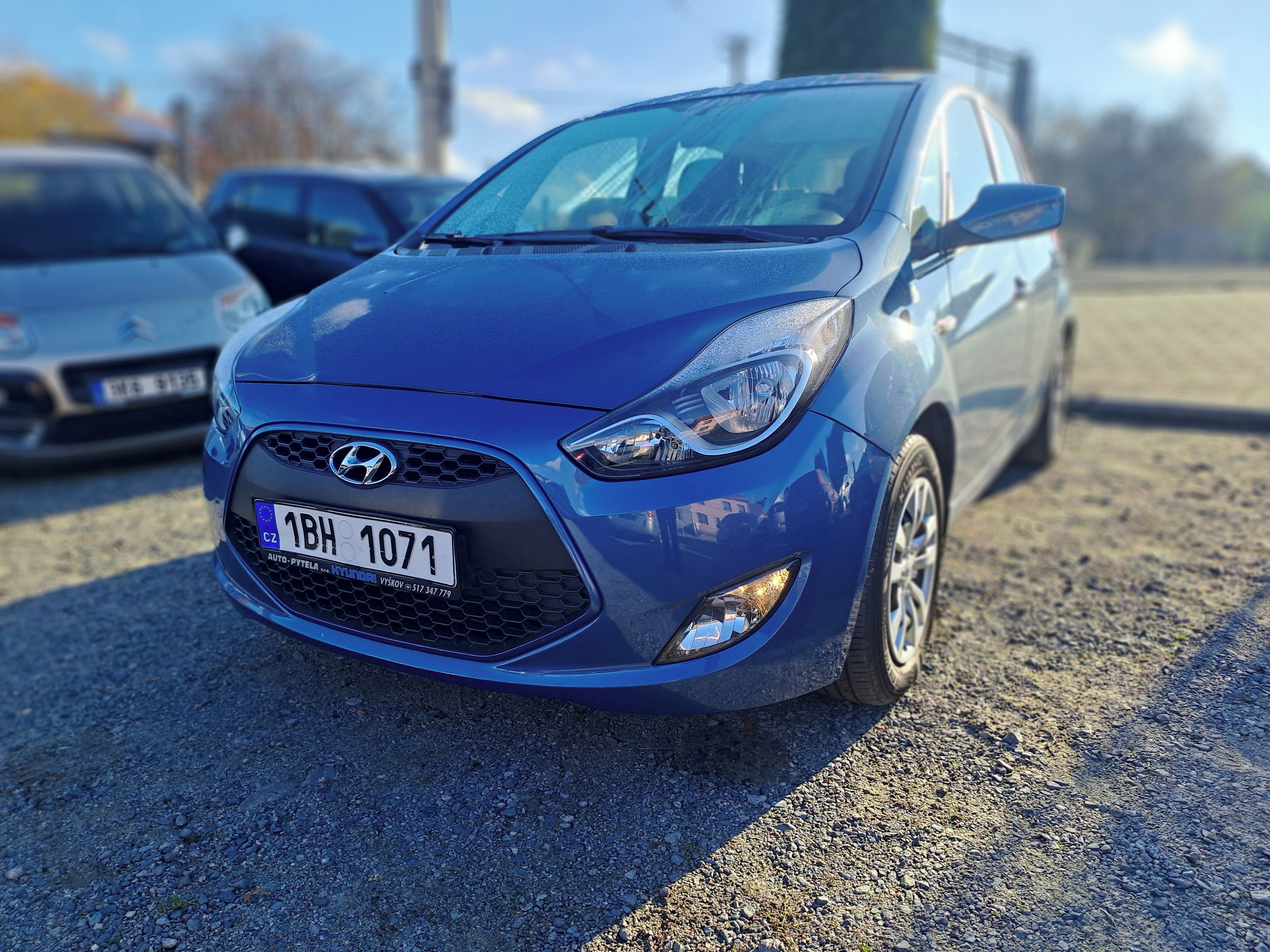 Hyundai ix20, 1,4 16V 1.MAJ, VELMI HEZKÝ! - fotka 2