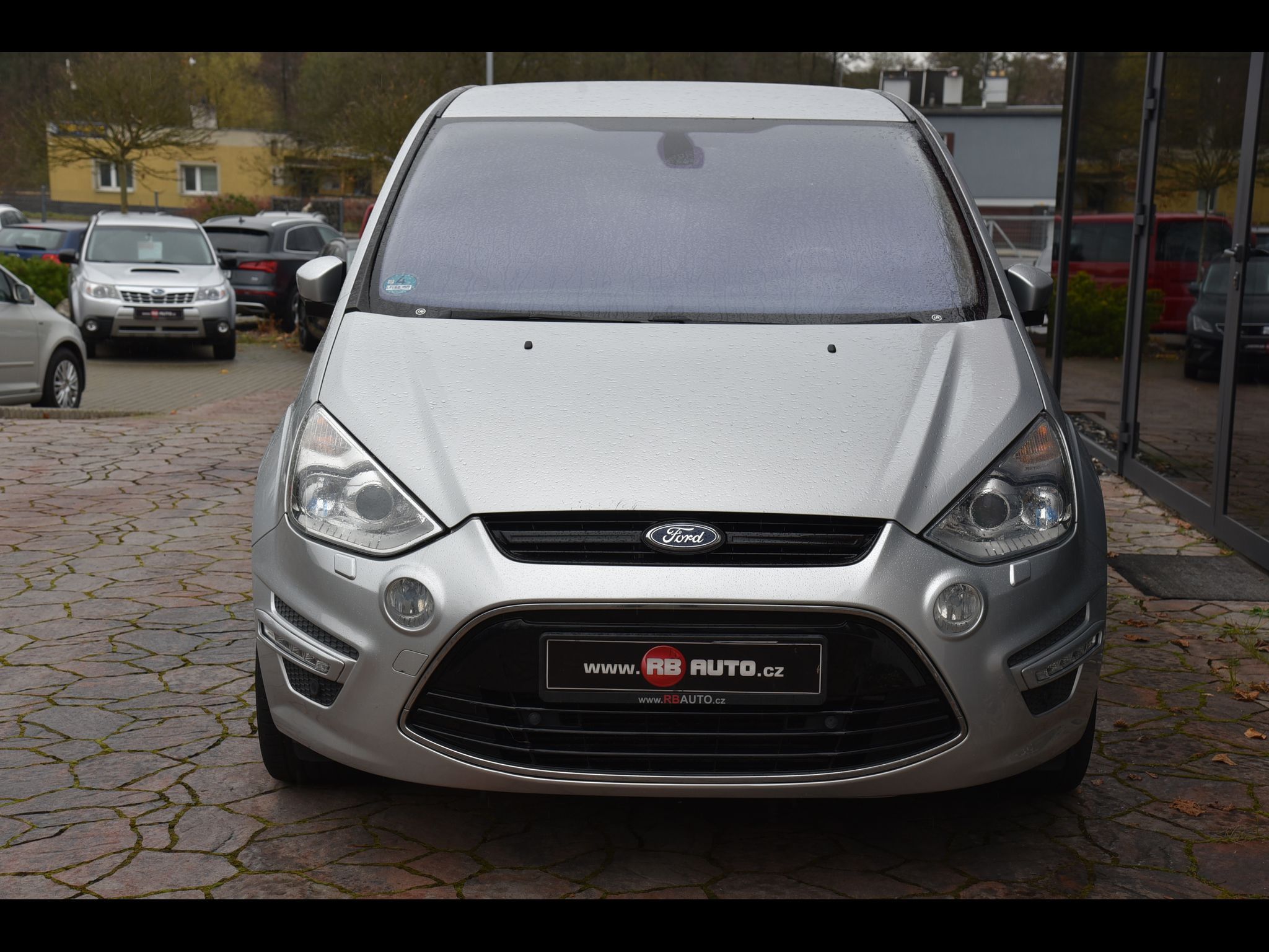 Ford S-MAX, 2.2 TDCi 147 kw 7-míst - fotka 2