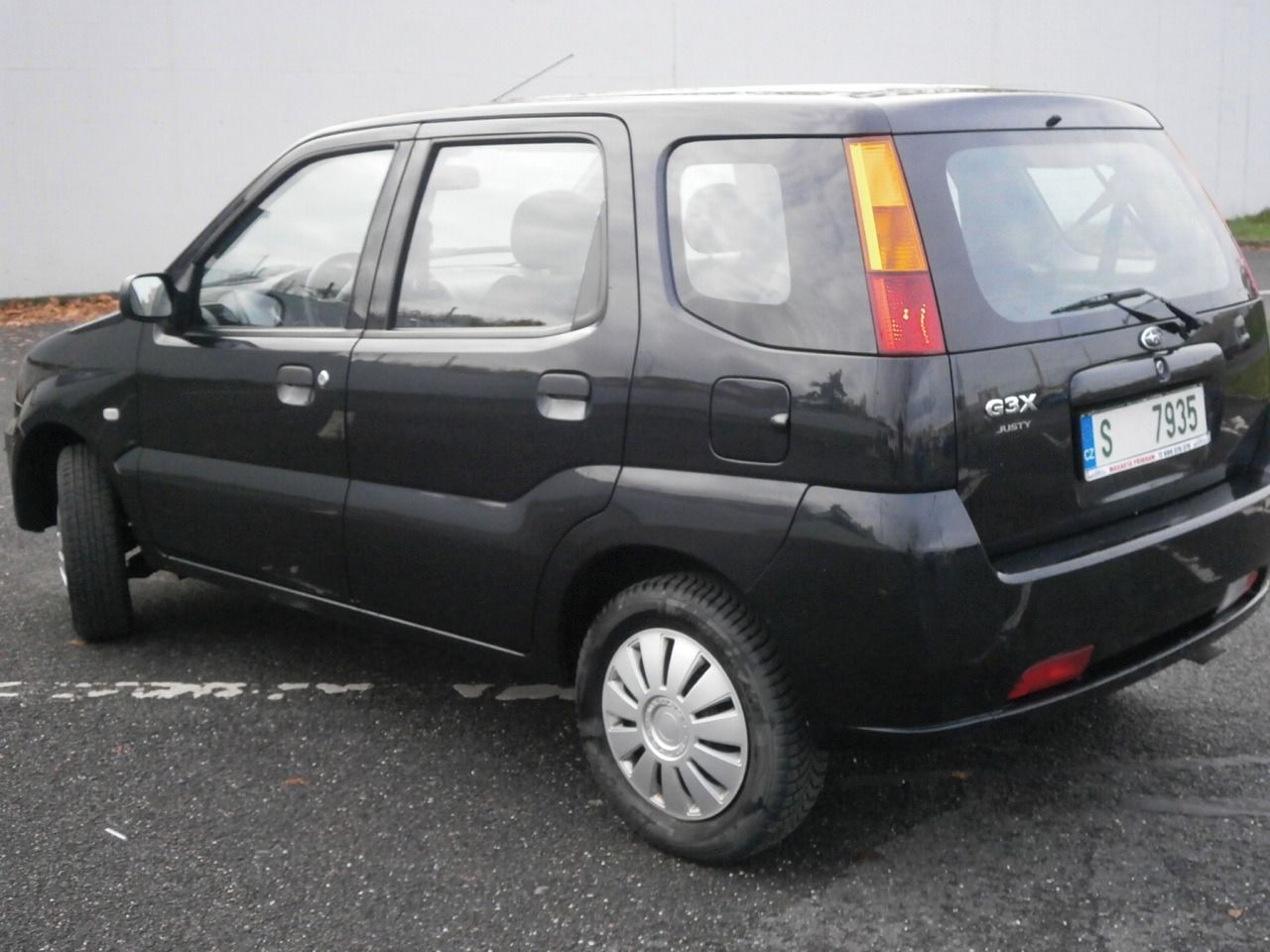 Subaru Justy, 1,3i 4x4 JEN 94TKM KLIMA - fotka 3