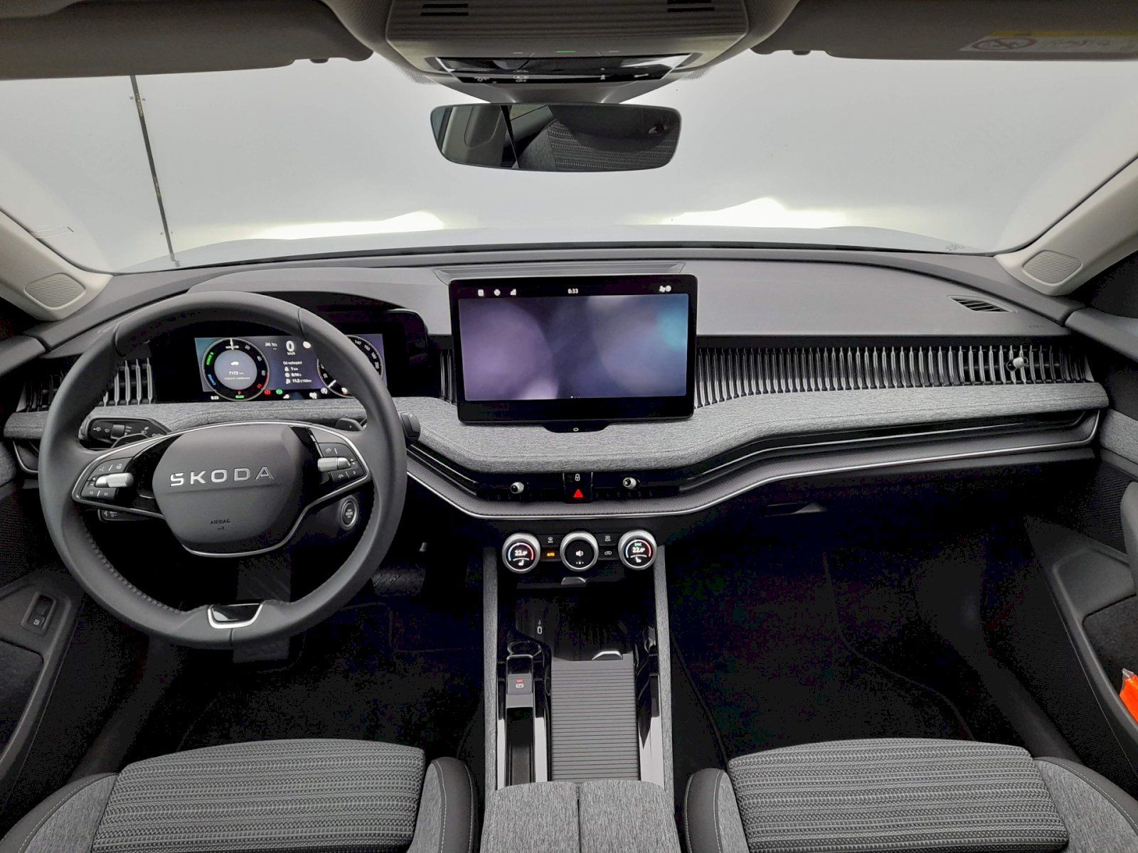 Škoda Superb, iV Selection 1.5 TSI 110kW 6AP - fotka 5