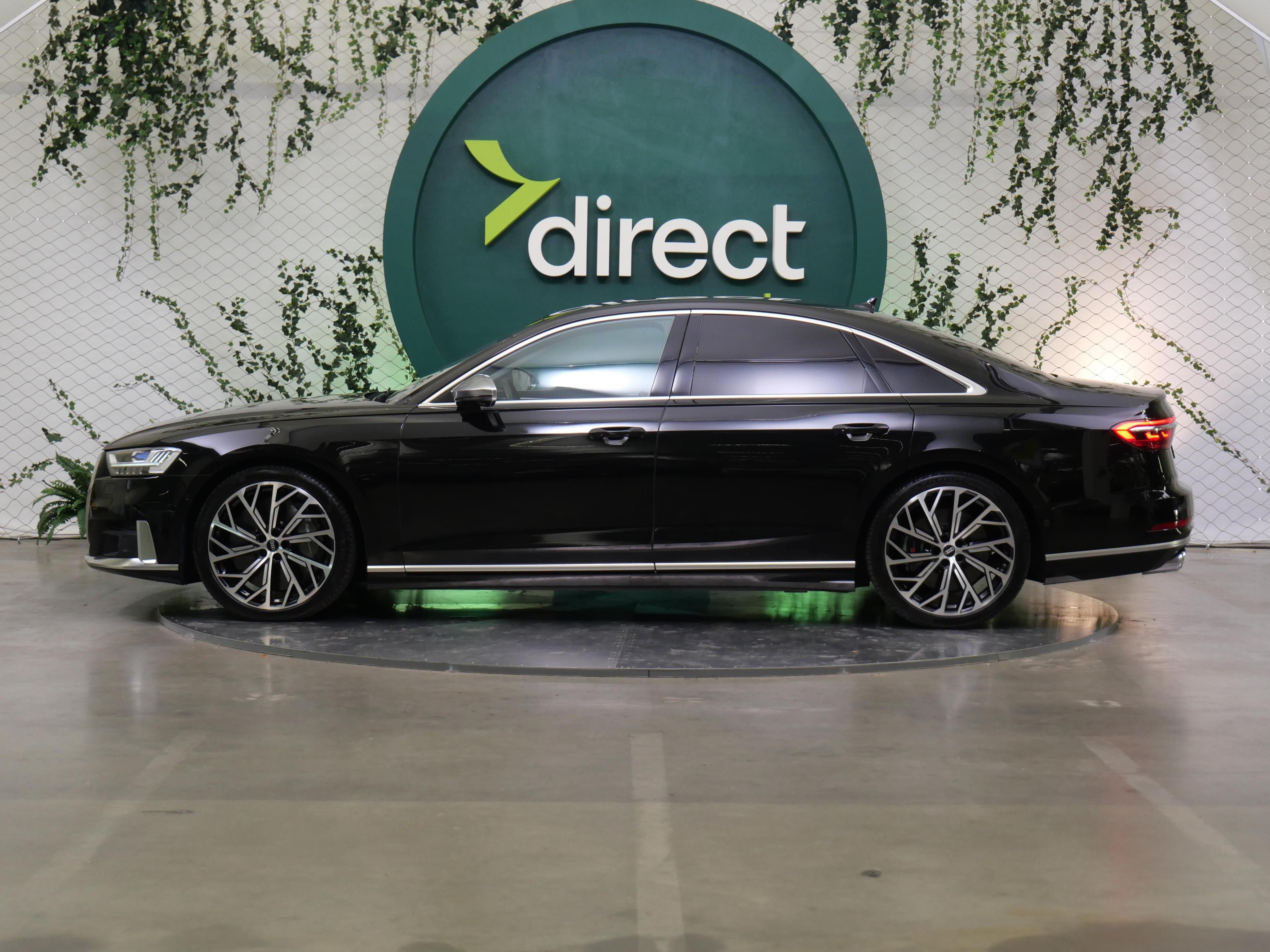 Audi S8, 4.0 TFSI 420 kW Quattro - fotka 3
