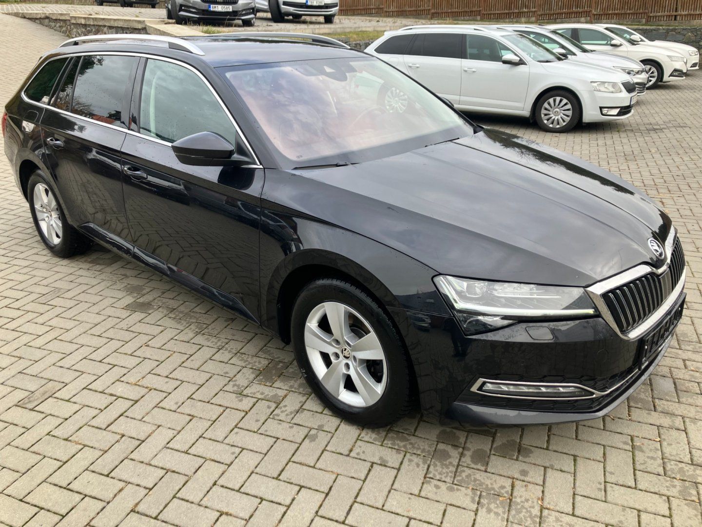 Škoda Superb, 2.0TDI 147kW 4X4 DSG STYLE + - fotka 2