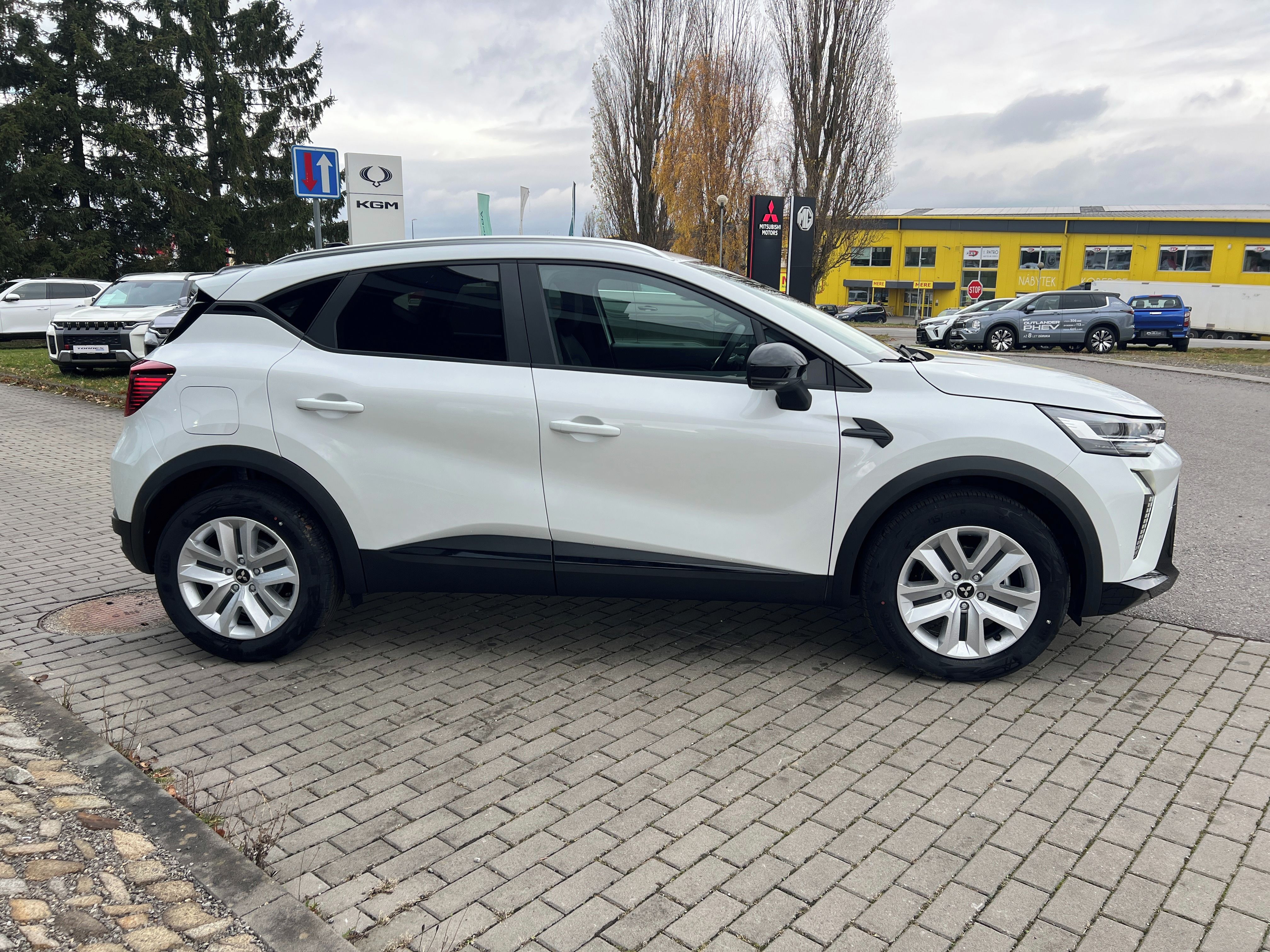 Mitsubishi ASX, 1,3 MILD Hybrid Invite+ BONUS - fotka 4