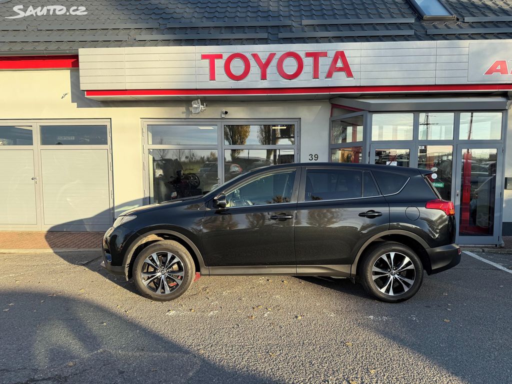 Toyota Rav4, fotka 4