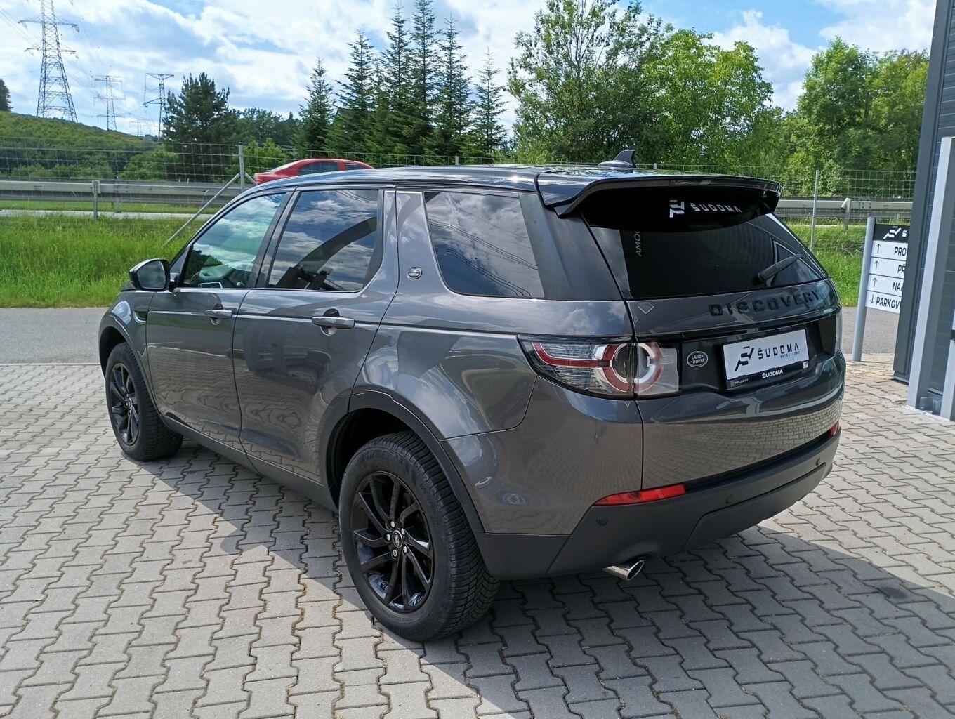 Land Rover Discovery Sport, 2.0 TD4 automat - fotka 5