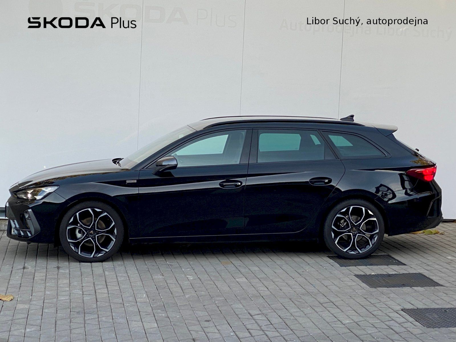 Cupra Leon, SP 1.5 eTSI 150k DSG - fotka 3