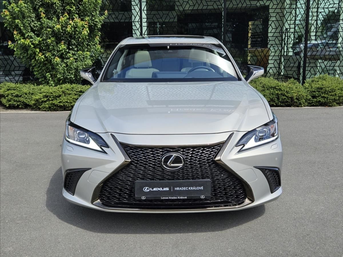 Lexus ES 300h, 2,5   F SPORT Design