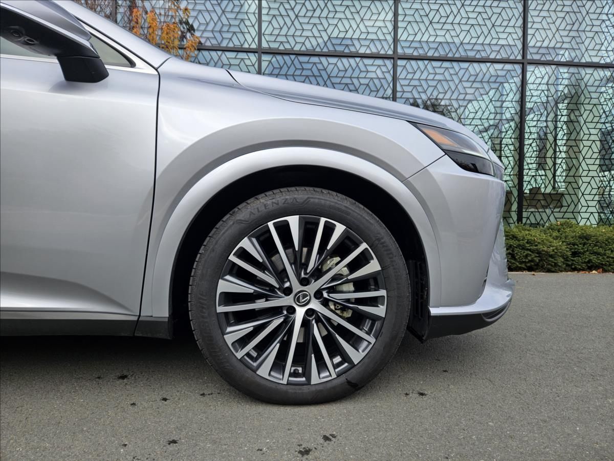 Lexus RX 450h, 2,5 Executive Plus 4x4 - fotka 5