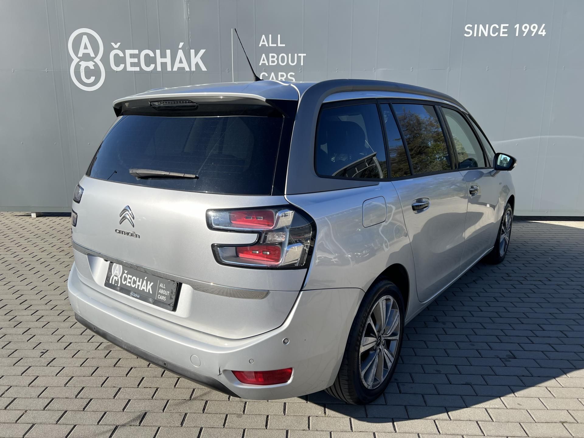 Citroën C4 Picasso, 1.6*85kW*7 míst*AT*Exclusive - fotka 4