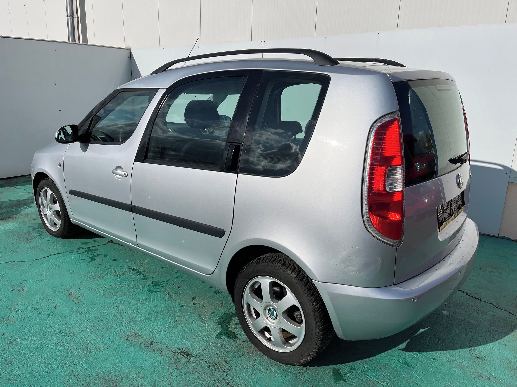 Škoda Roomster, 1.6i Style, Klima - fotka 4