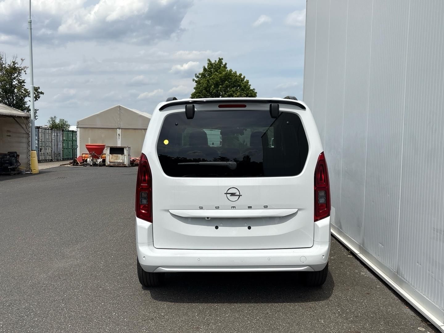 Opel Combo, 1.5 CDTi 130k Elegance Plus - fotka 5