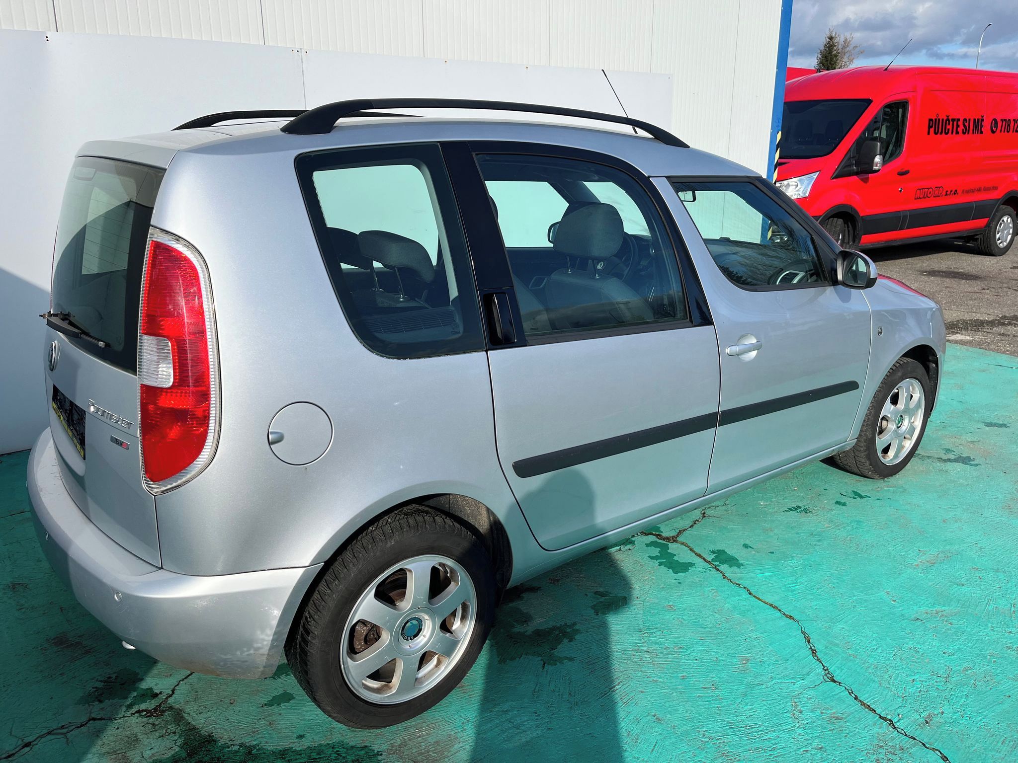 Škoda Roomster, 1.6i Style, Klima - fotka 2