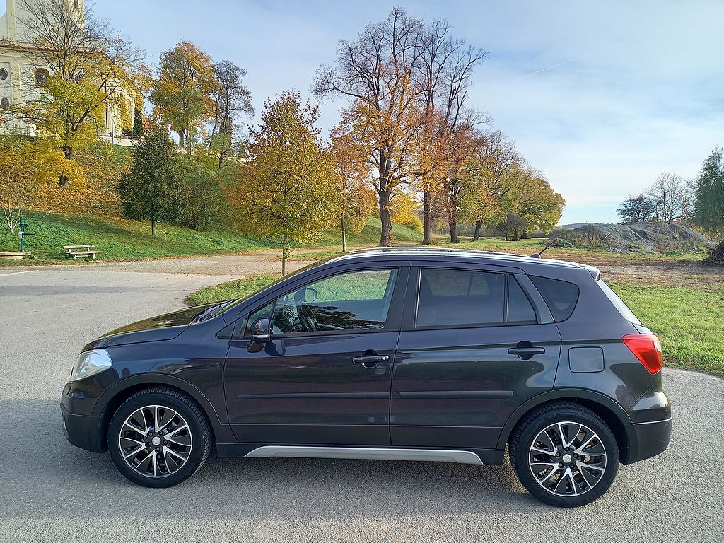 Suzuki SX4, 1,6i AUTOMAT+klima+ROZVODY!!!! - fotka 5