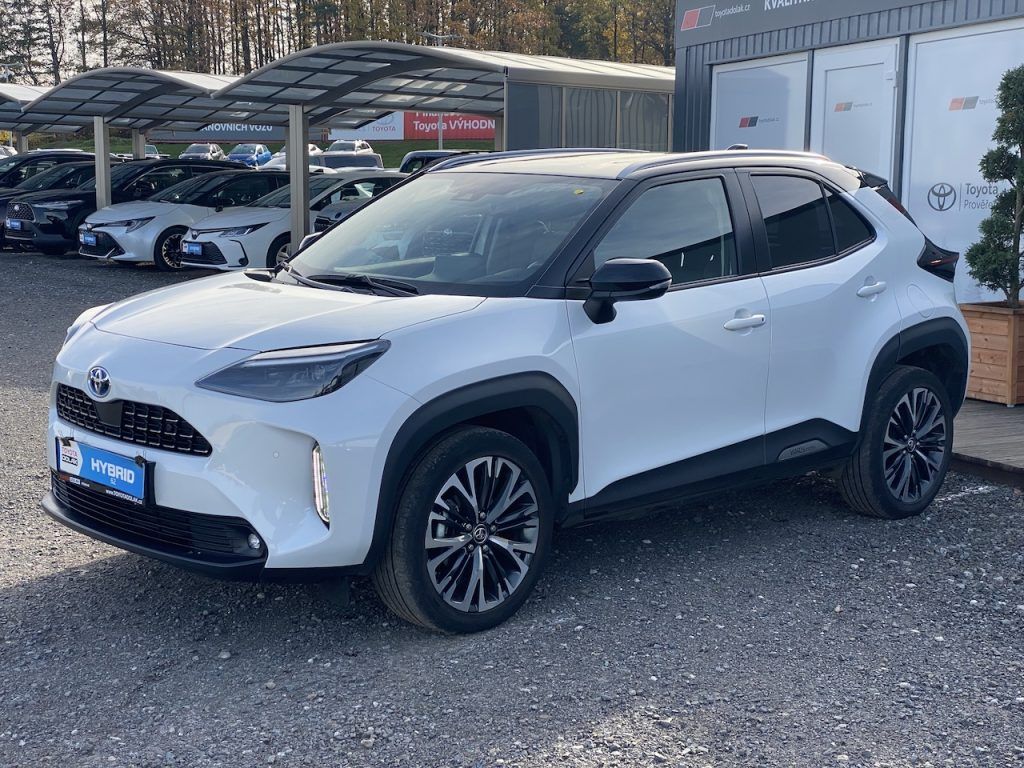 Toyota Yaris Cross, 1.5HSD, ČR, Executive, 4x4 - fotka 4