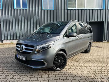 300d Avantgarde 4-MATIC / DPH