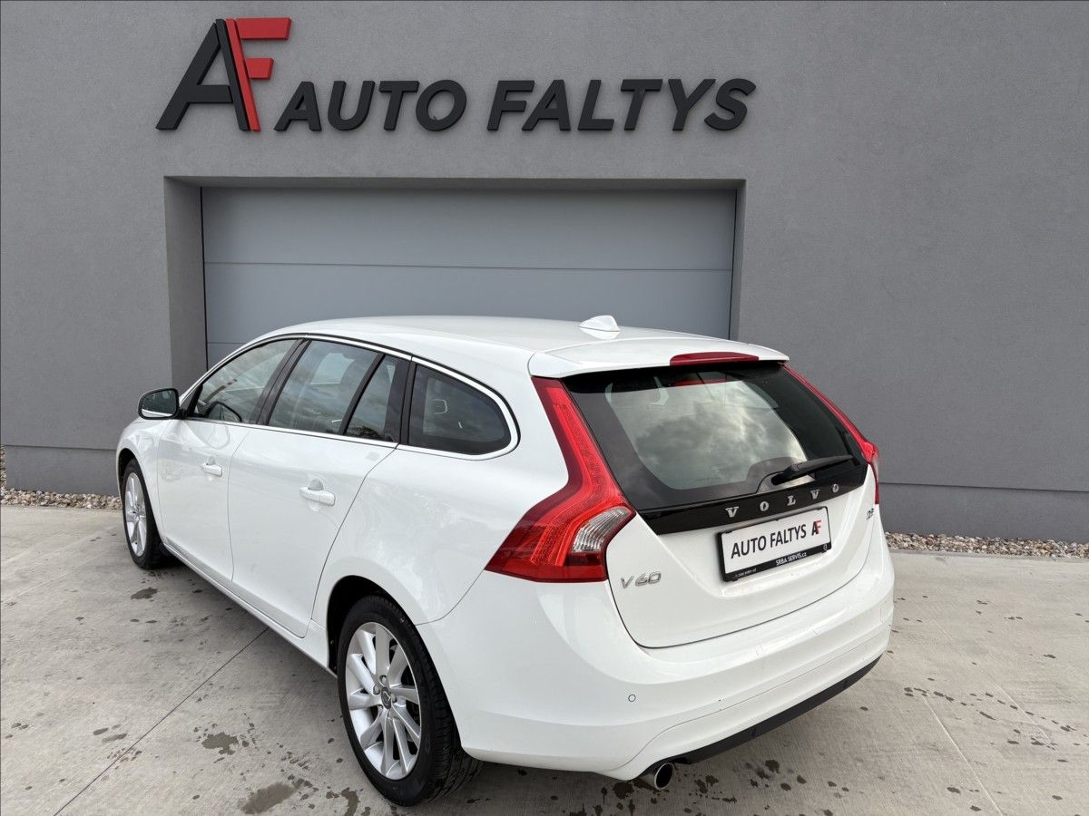 Volvo V60, 2,0 D2 ZÁRUKA MOMENTUM CZ - fotka 4