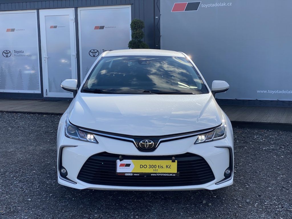 Toyota Corolla, 1.6i, ČR-1m, Comfort, tažné - fotka 2