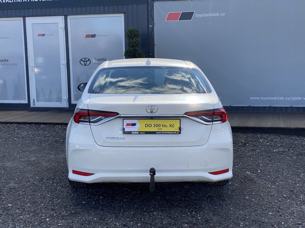 Toyota Corolla, 1.6i, ČR-1m, Comfort, tažné - fotka 5
