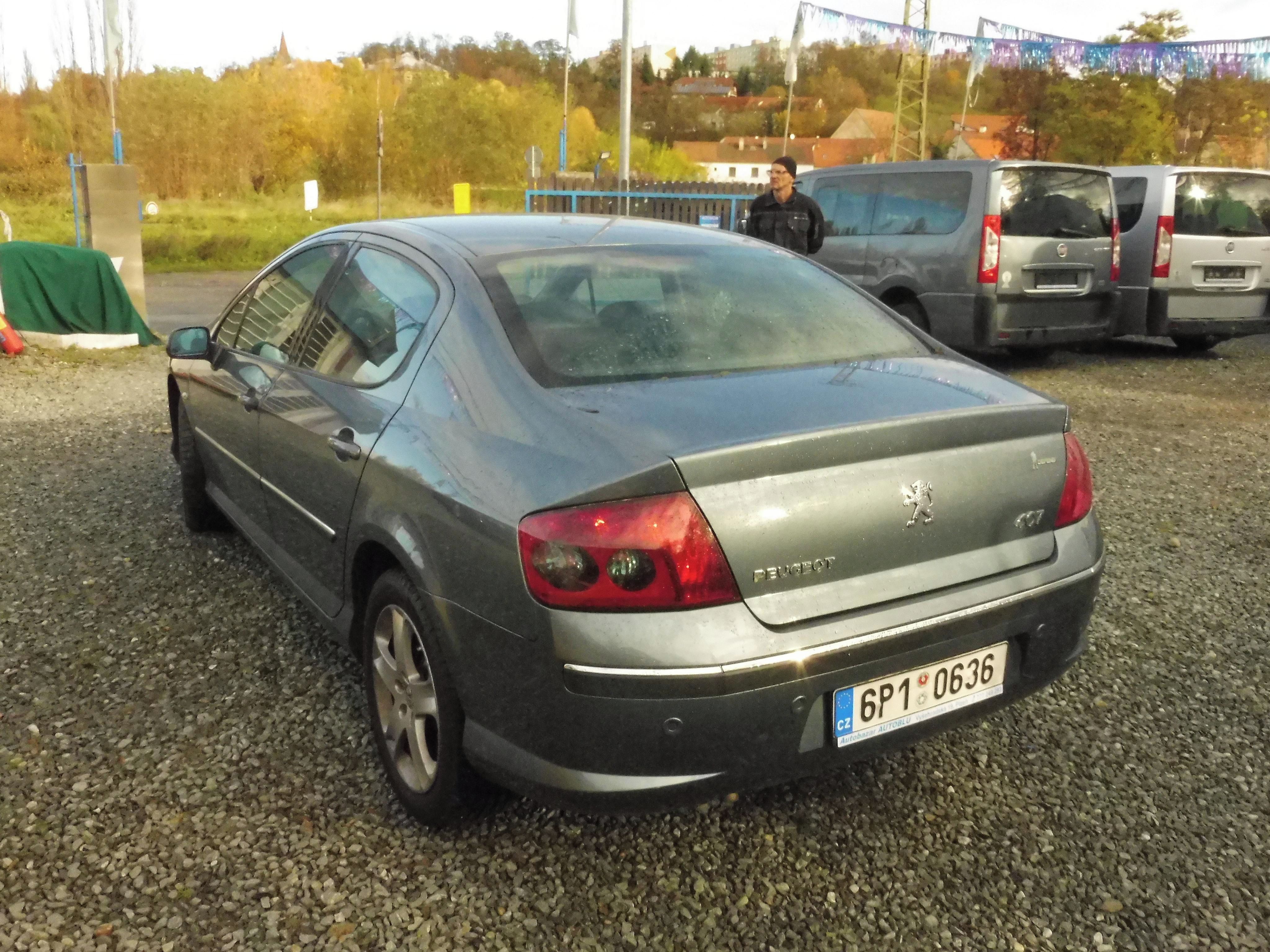 Peugeot 407, 2,2 125  kW - fotka 3
