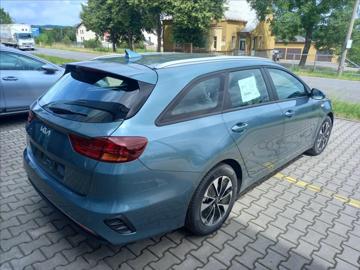Kia Cee´d, 1,5 T-GDi 7DCT Spin 2025 - fotka 4