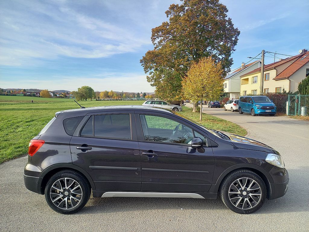 Suzuki SX4, 1,6i AUTOMAT+klima+ROZVODY!!!! - fotka 6