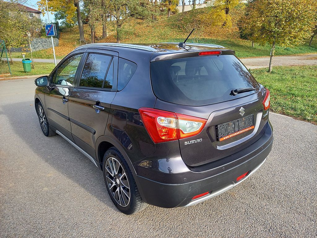 Suzuki SX4, 1,6i AUTOMAT+klima+ROZVODY!!!! - fotka 4