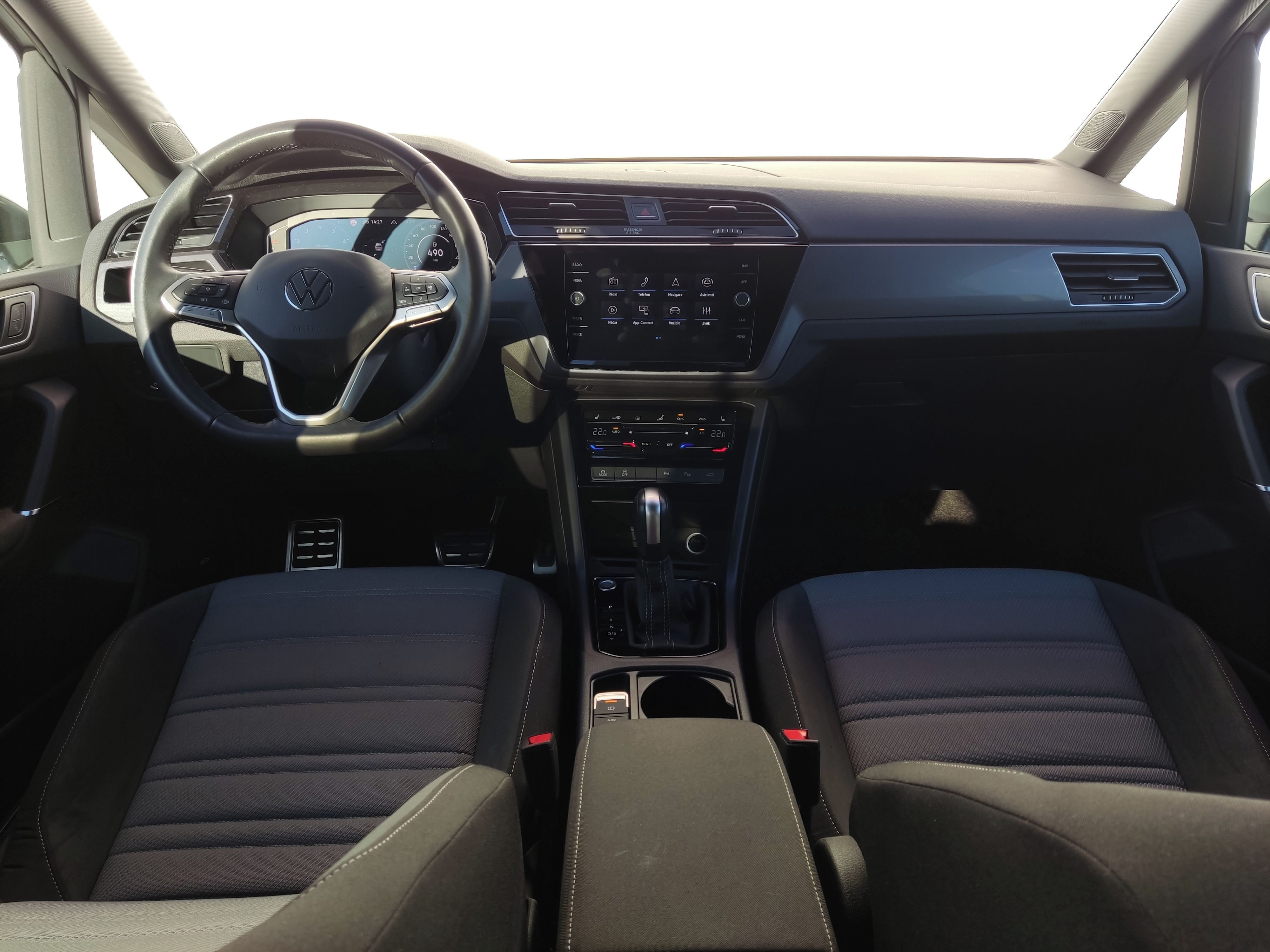 Volkswagen Touran, 1.5 TSI 110 kW DSG R-line - fotka 5
