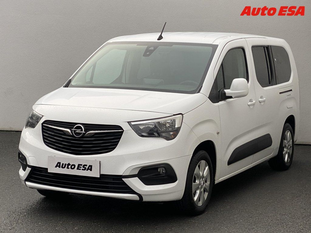 Opel Combo, 1.2T MAXi,1.maj,ČR,ENJOY - fotka 3