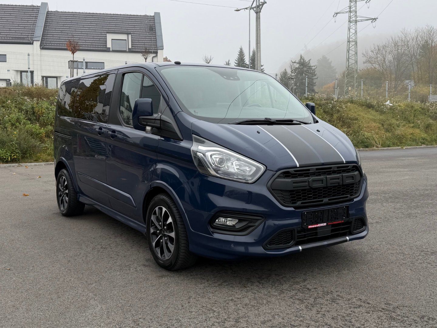 Ford Tourneo Custom, 2.0 125kW TOURNEO SPORT - fotka 3