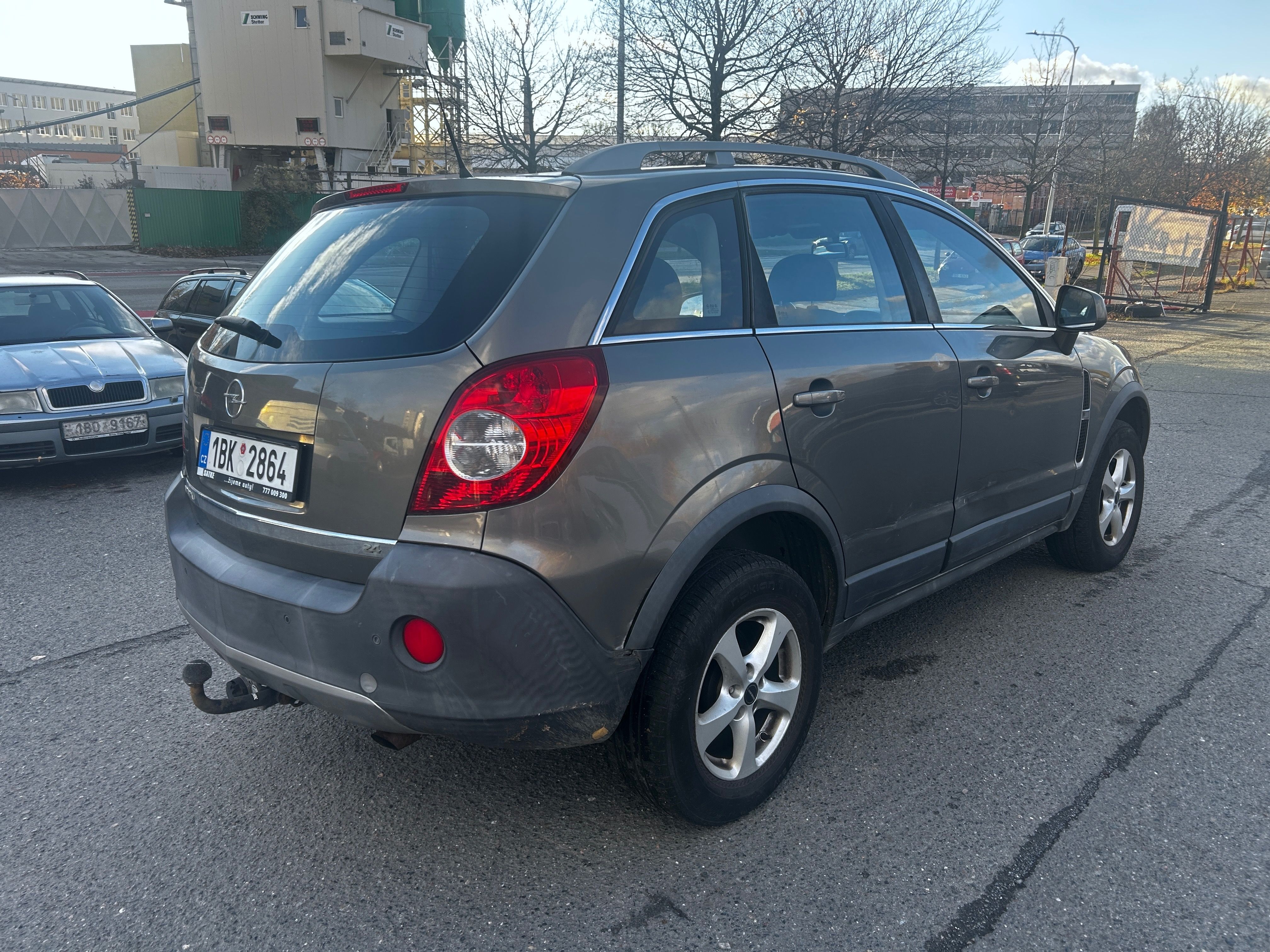Opel Antara, 2,4 16V 4x4 - fotka 5