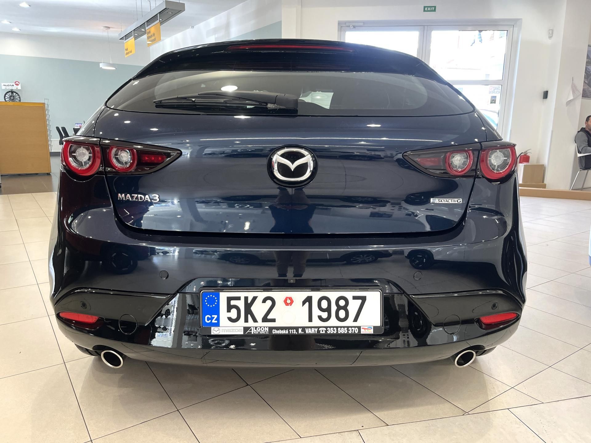 Mazda 3, 2.0L G122 6MT Exclusive-Line - fotka 6
