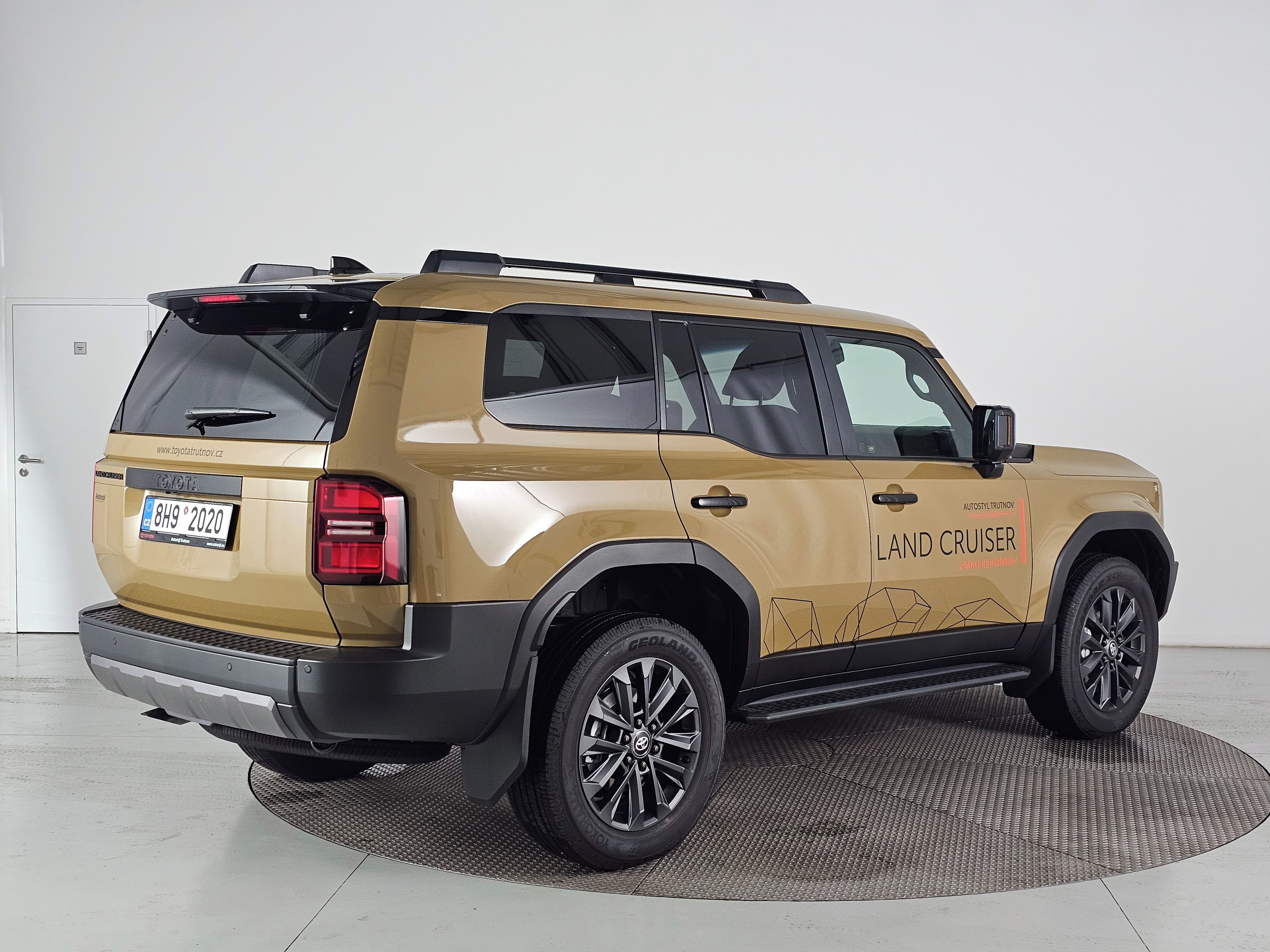 Toyota Land Cruiser, 250 2.8L Diesel Executive 8AT - fotka 5