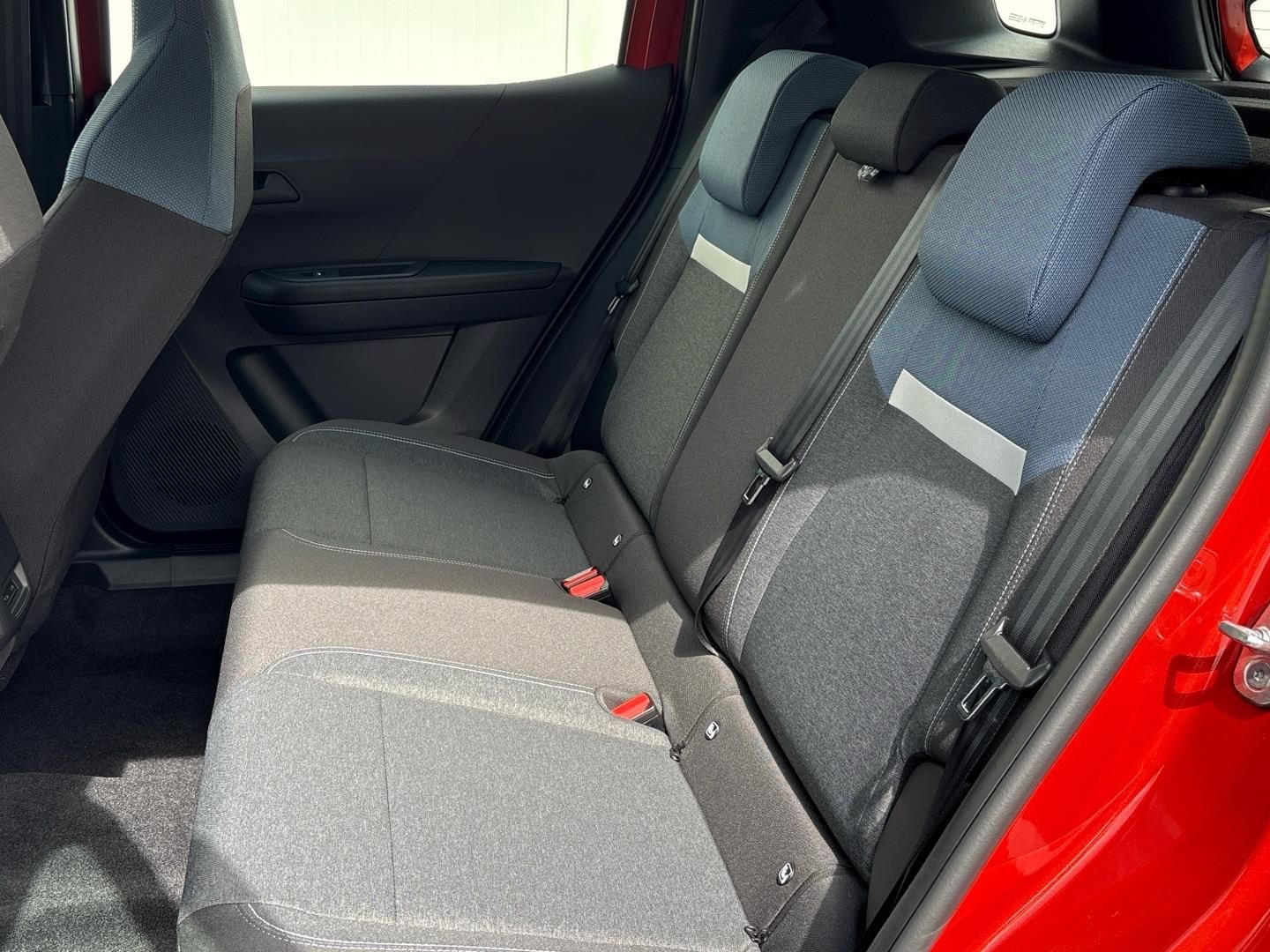 Opel Frontera, 1.2 Hybrid Turbo 110k Edition - fotka 5