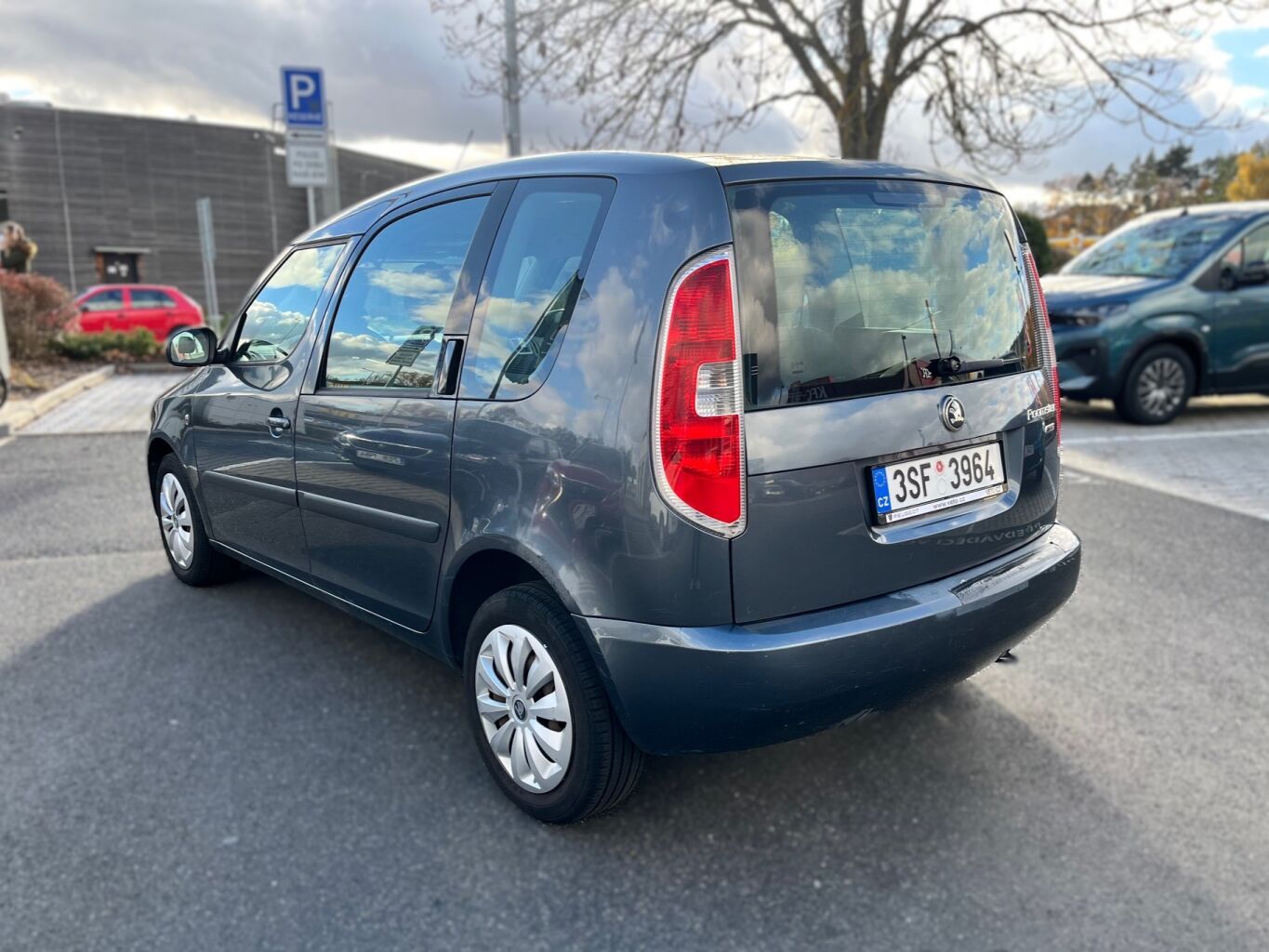 Škoda Roomster, NFM515 - fotka 3