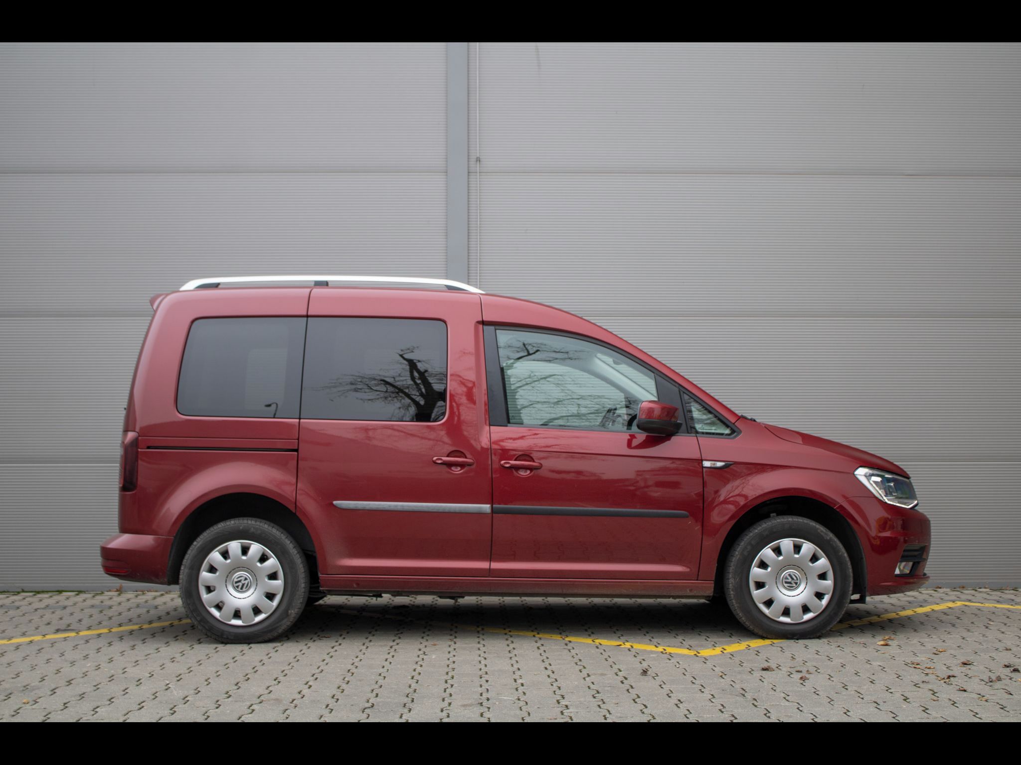 Volkswagen Caddy - fotka 4