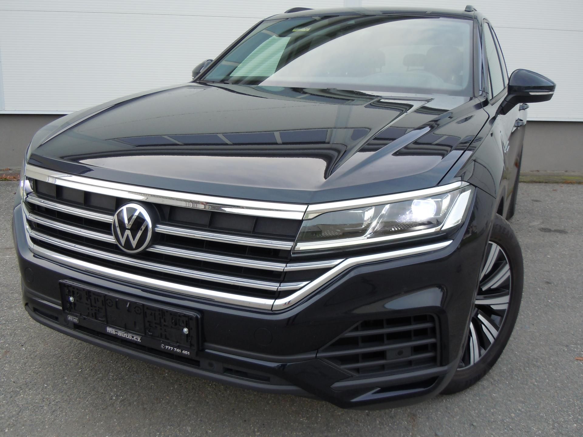 Volkswagen Touareg, 3,0TDI VZDUCH KŮŽE HUD TAŽNÉ