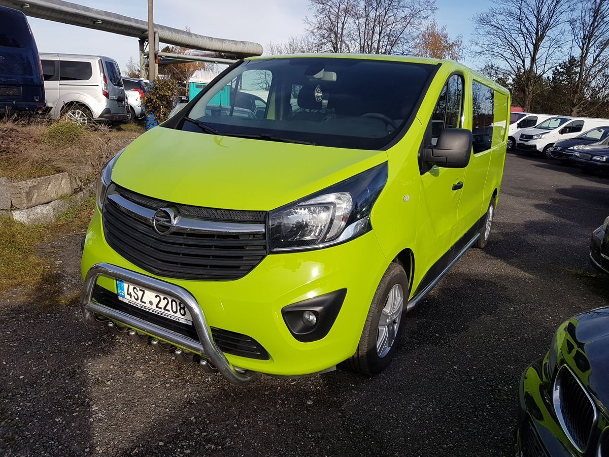 Opel Vivaro, 1.6BiCDTi 92KW L1H2 ČR 6MÍST - fotka 3